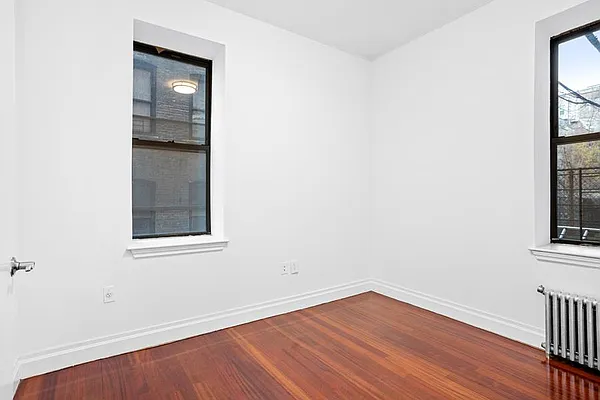 Rented by Douglas Elliman | media 29