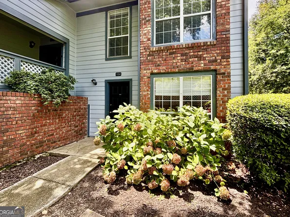 1134 Weatherstone Dr NE, Atlanta, GA 30324