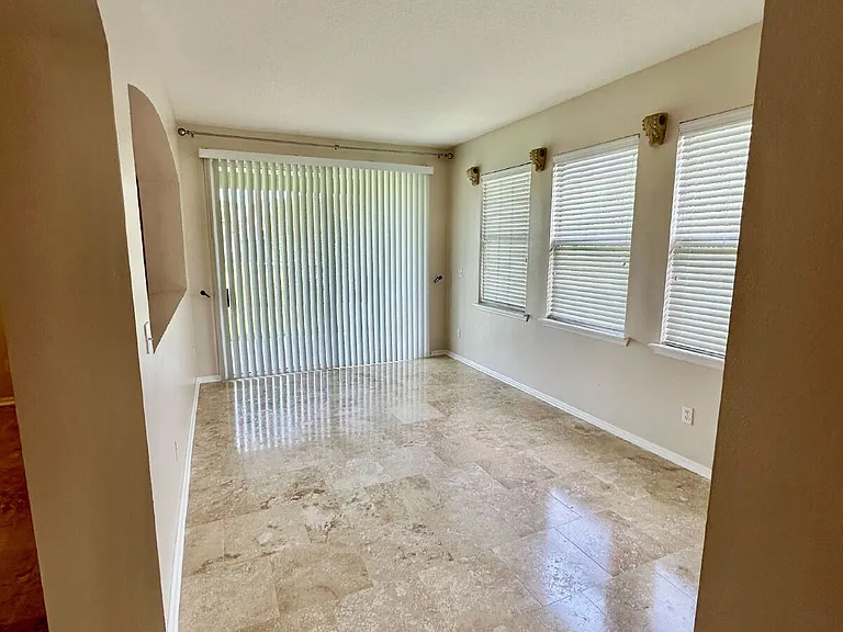 13351 Smithwick Ln — Photo 5