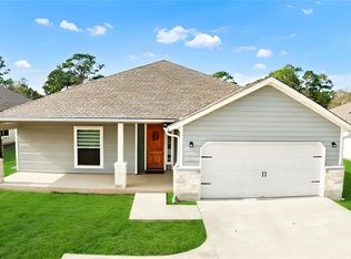 212 Tahitian Dr, Bastrop, TX 78602