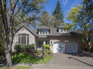 5959 Suncreek Dr, Lake Oswego, OR 97035