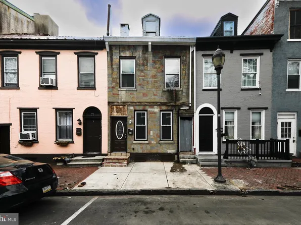 230 S 4th St, Reading, PA 19602