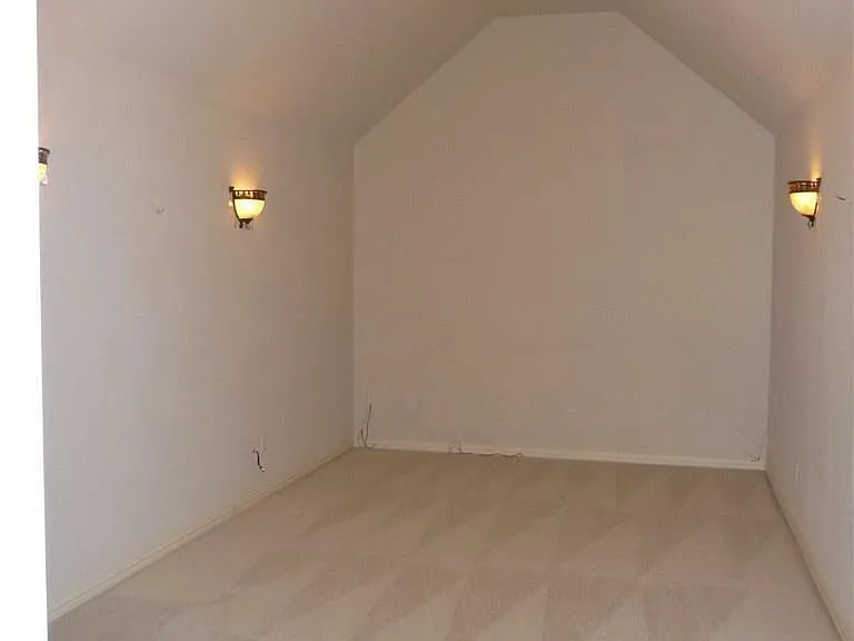 715 Wheaton Ct — Photo 20