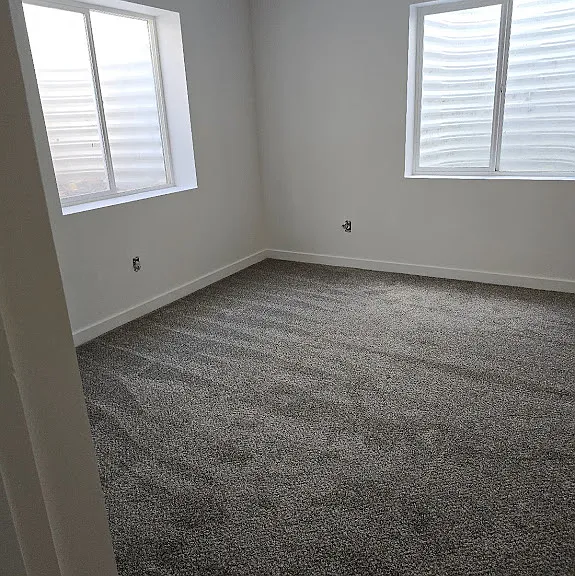 1031 S 900 W — Photo 2