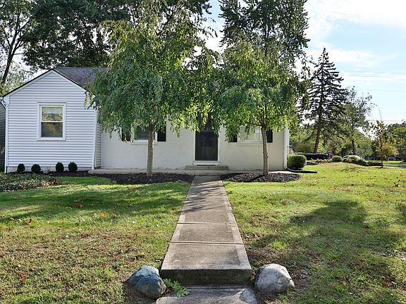 2nd image of 417 Kenbrook Dr