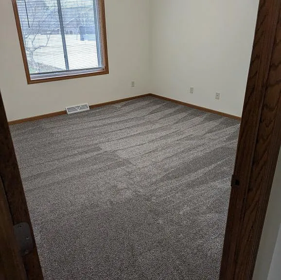 640 Angel Ct — Photo 8