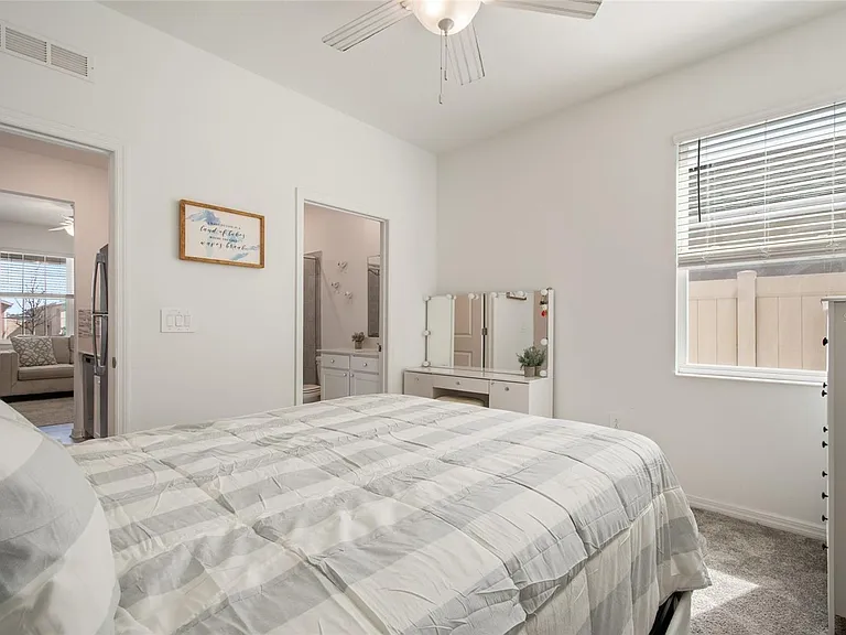 1172 Tyler Loop — Photo 39