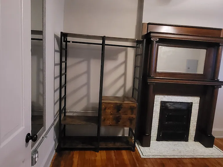 12 W Court St #7 — Photo 10