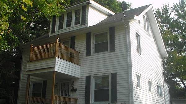 1st image of 994 Amelia Ave