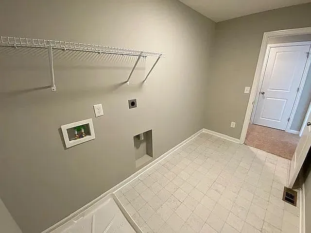 7861 Oldham Dr — Photo 38