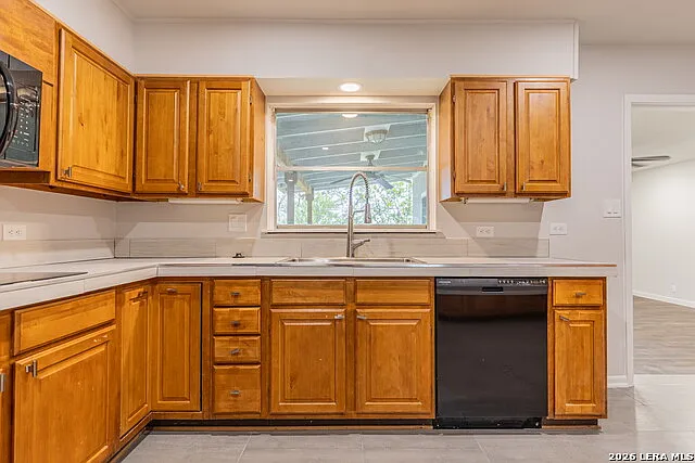 4722 Newcome Dr — Photo 10
