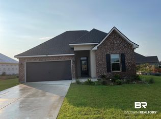 9866 Chipper Ln, Foley, AL 36535