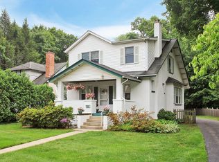 90 S Highwood Ave, Glen Rock, NJ 07452