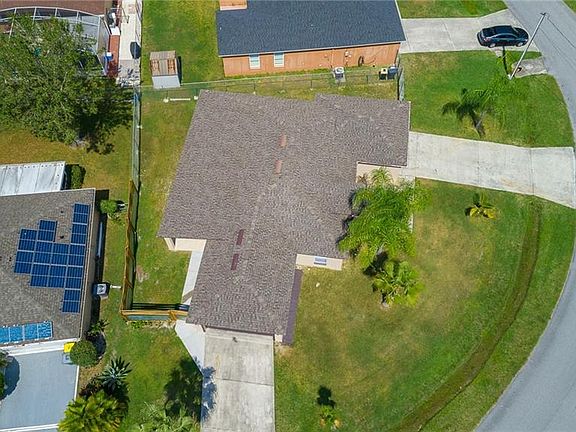 2nd image of 544 Kingfisher Dr