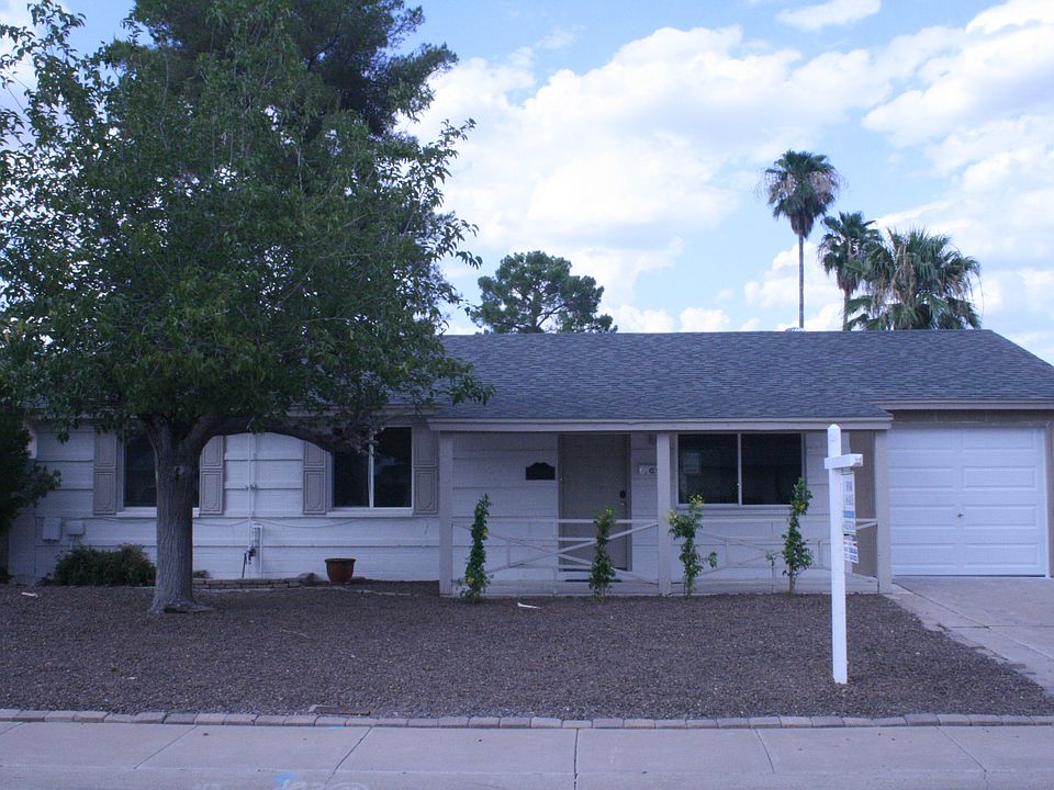 1st image of 3624 E Ludlow Dr