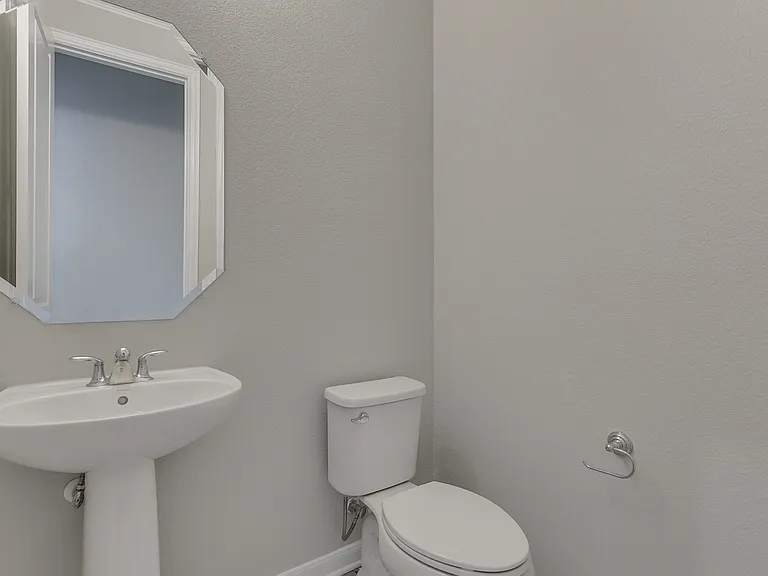 708 Blueberry Way — Photo 17