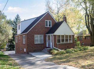 1055 63rd St, Des Moines, IA 50311