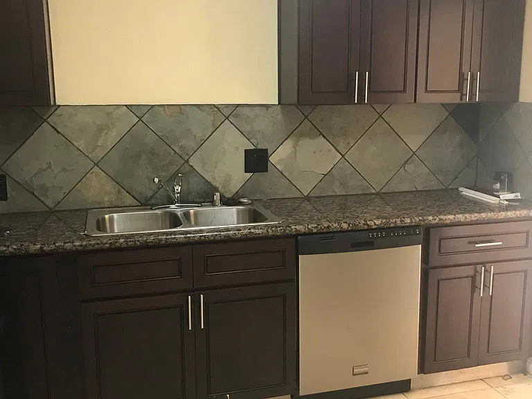 5538 Riverton Ave #A — Photo 5