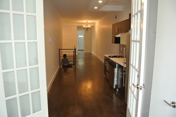 Rented by Nooklyn NYC LLC | media 56