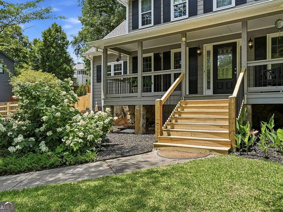 1st image of 3778 Churchill Dr SW