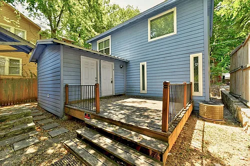 2712 Whitis Ave #A-C Photo 1 2712 Whitis Ave #A-C Photo 1