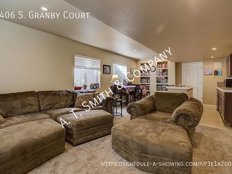 5406 S Granby Ct — Photo 20