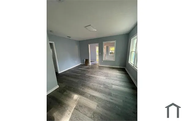 Building Photo - 3536 Perry Dr
