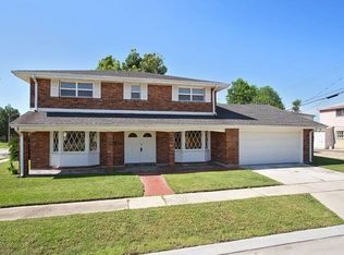 2420 Veronica Dr, Chalmette, LA 70043