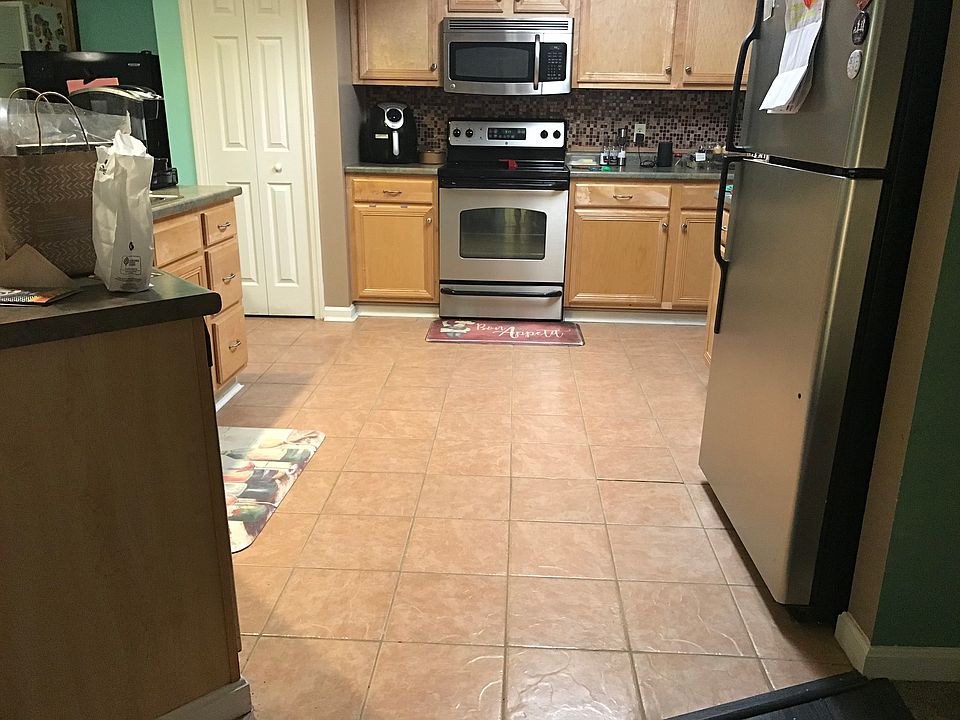1st image of 4005 Trail Side Ct