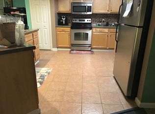 4005 Trail Side Ct, Jeannette, PA 15644