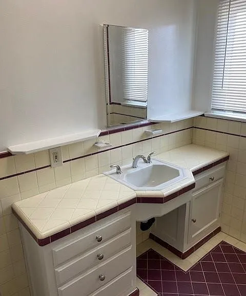 1079 S Orange Grove Ave #1079 — Photo 18