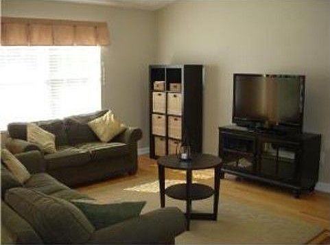 4th image of 26 Remington Farm Dr