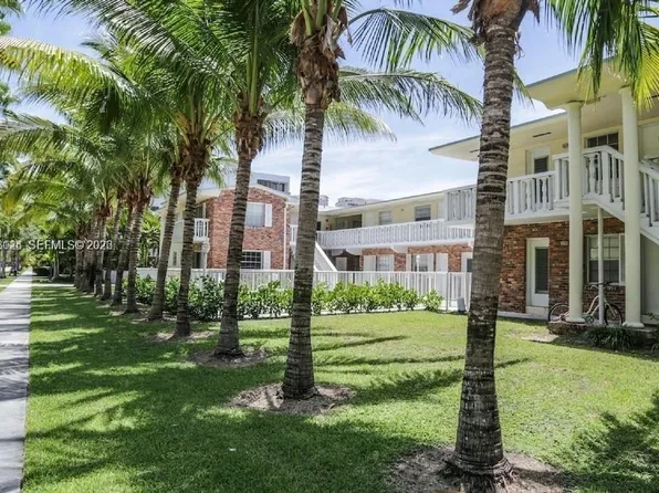 100 Sunrise Dr APT 6, Key Biscayne, FL 33149