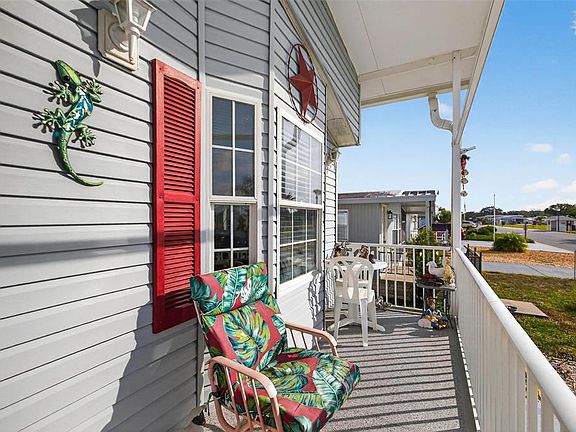 3rd image of 35051 CONDOMINIUM BOULEVARD
