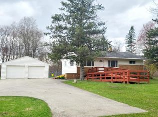 3953 Five Lakes Rd, North Branch, MI 48461