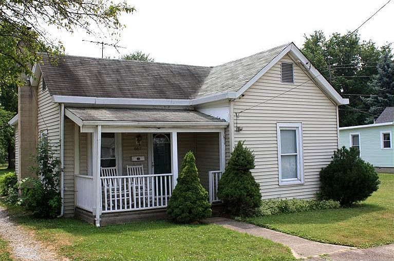 1st image of 667 W Main St