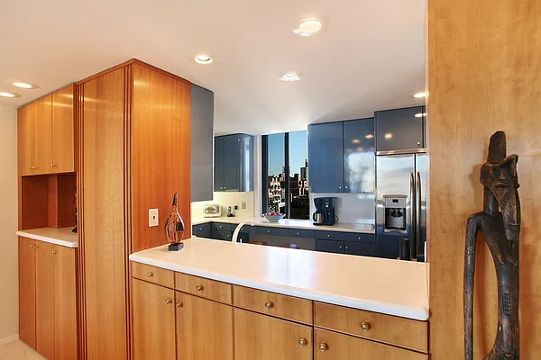 Sold by Corcoran | media 20