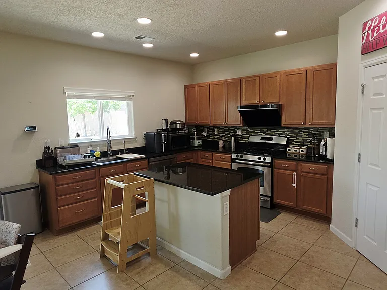 9774 Summer Shower Pl NW — Photo 6