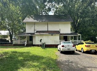 305 Avenue C SE, Lindale, GA 30147