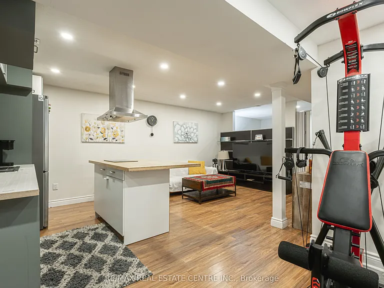 54 Gray Cres #BASEMENT — Photo 10