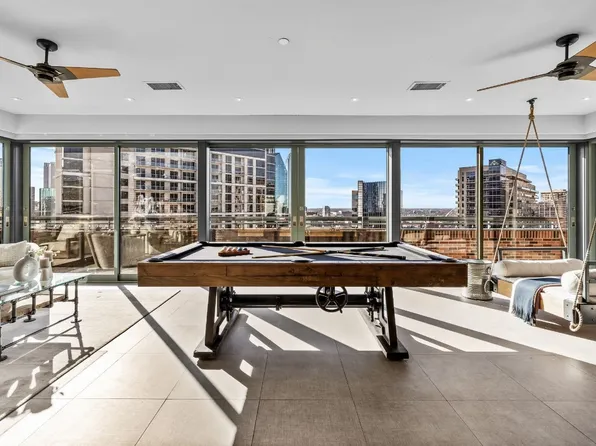 1999 McKinney Ave APT 2005, Dallas, TX 75201