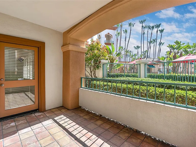 172 Villa Point Dr — Photo 24