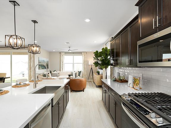 PHX_Mesquite-Mountain-Ranch_Lark_Kitchen_22580-W-Tonopah-Dr