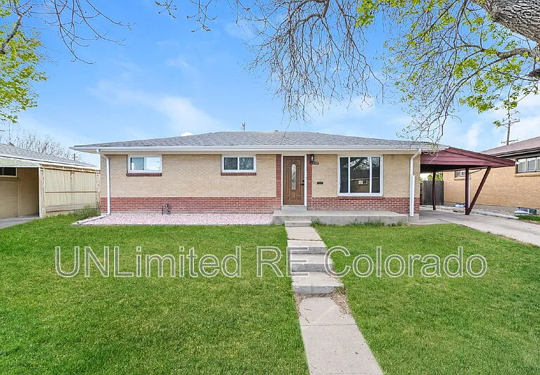 1350 Troy St — Photo 2
