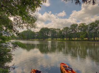 204 Oak Hampton Trl, Ingram, TX 78025