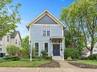 132 N Channing St, Elgin, IL