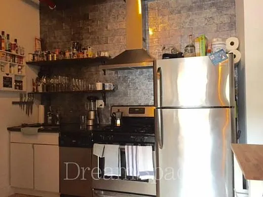 Rented by Dream Space Realty | media 56