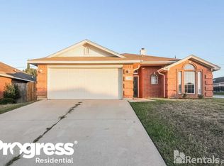 509 Arbor Ln, Burleson, TX 76028