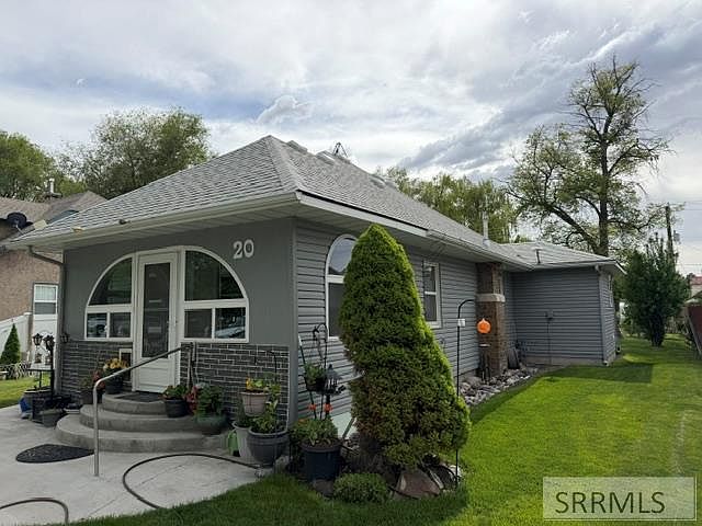 Listing photo 4