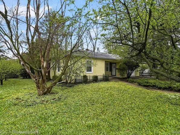 1001 Arborview Blvd, Ann Arbor, MI 48103